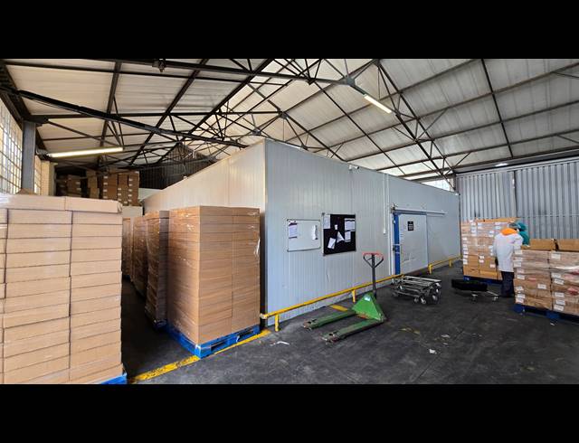559M² WAREHOUSE TO LET IN EASTLEIGH